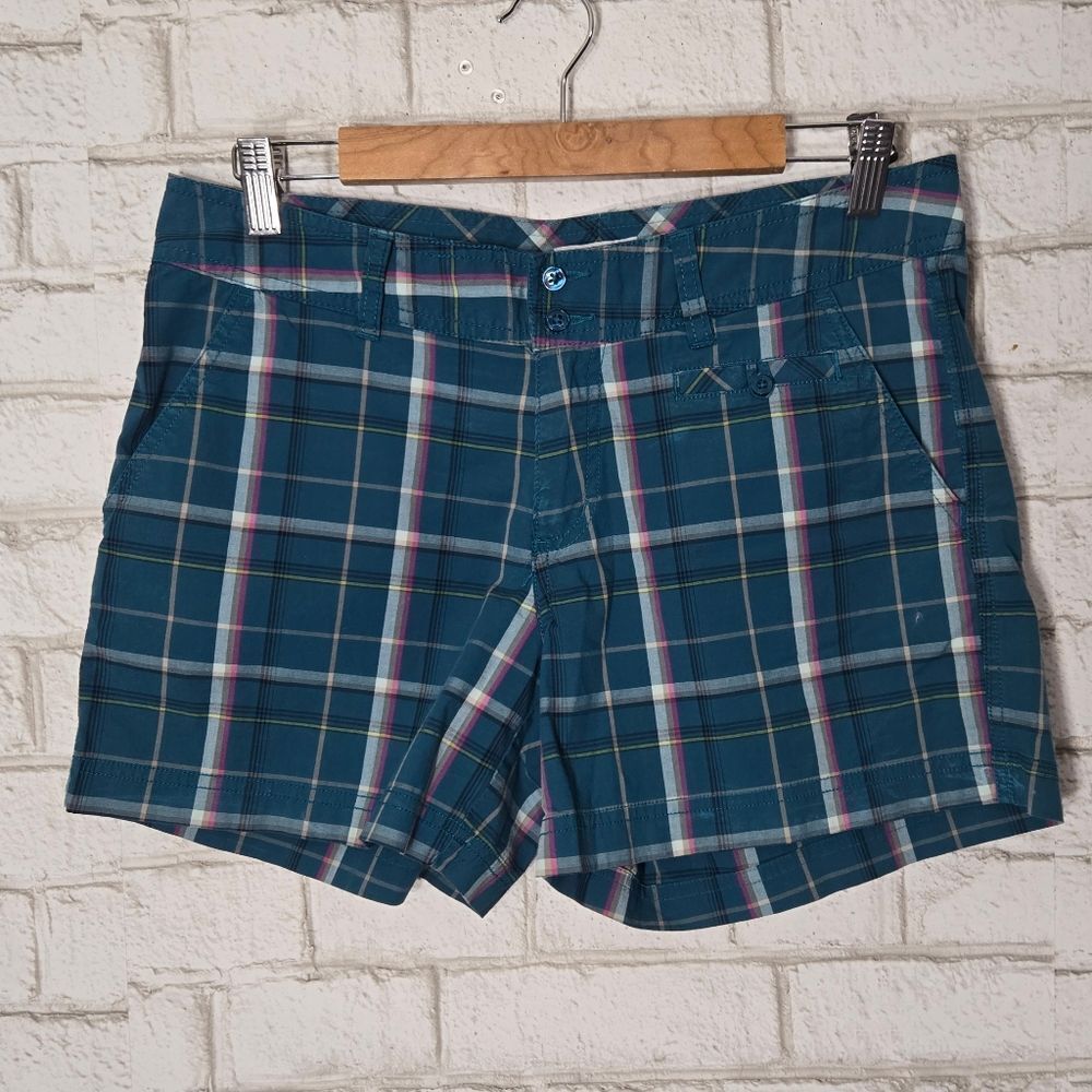 Columbia plaid print shorts